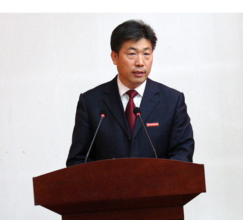 0418教代会司校长.jpg