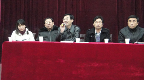 杨书记在会上讲话_副本.jpg